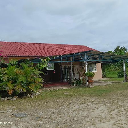 珍南海滩Embun Langkawi Pantai Cenang别墅 外观 照片